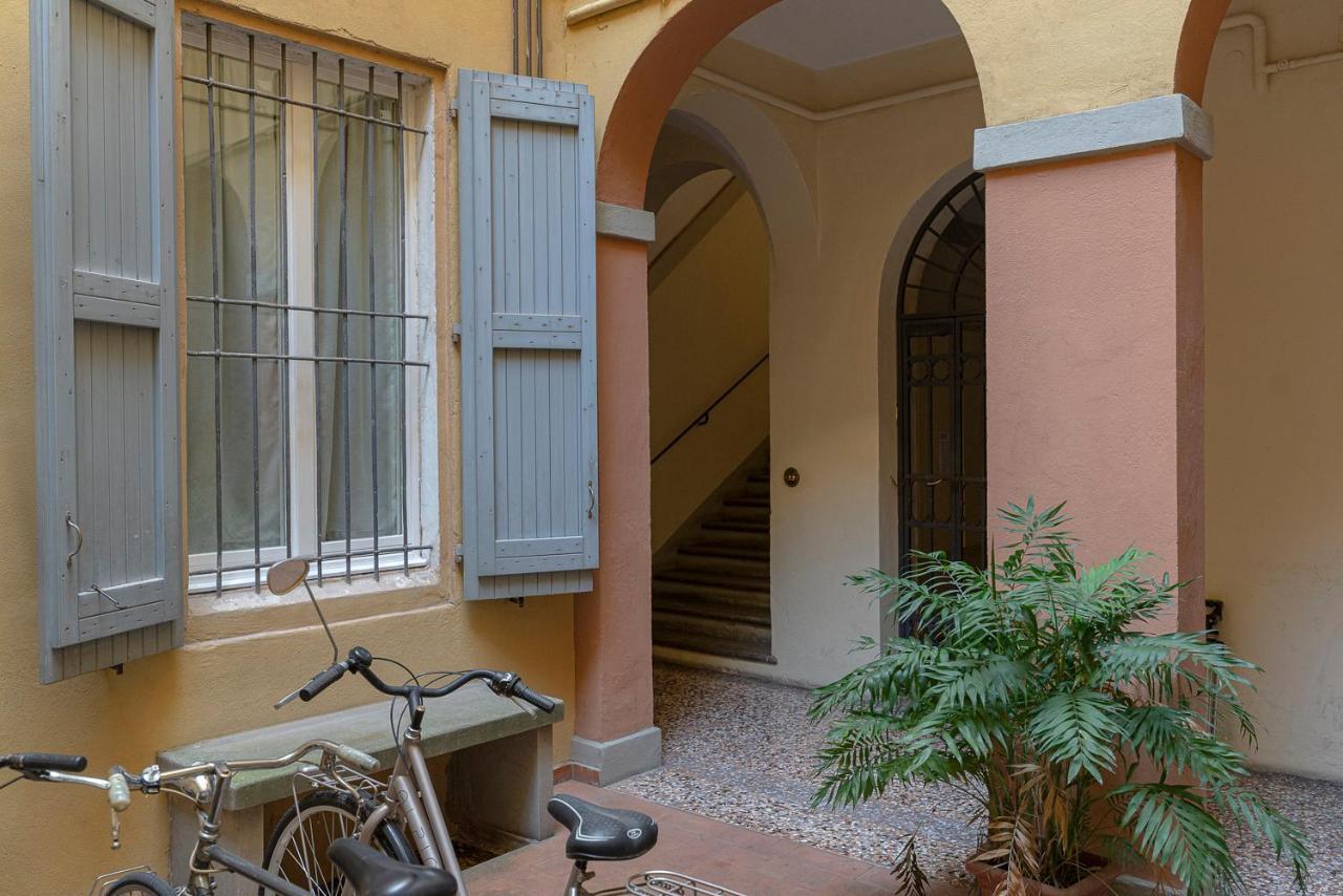 شقة New Loft In The Heart Of Bologna 3 المظهر الخارجي الصورة